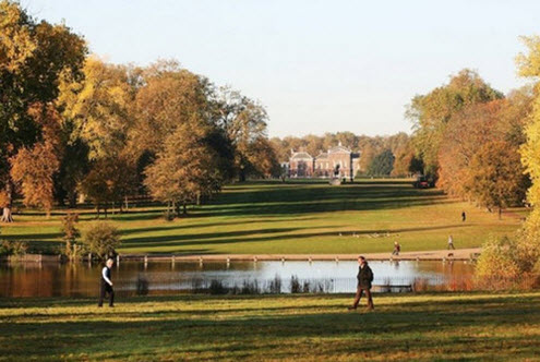 A view of Kensington Gardens 