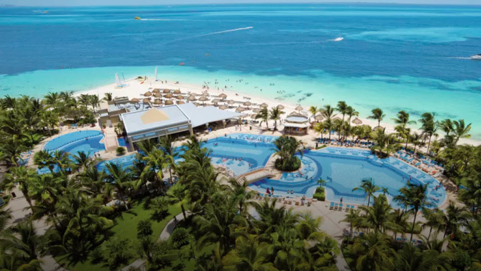 Family holidays to RIU Caribe, Cancun